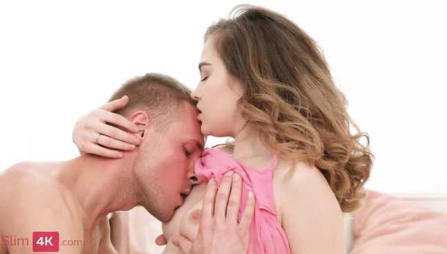 Нежные поцелуи и секс: смотреть русское порно видео онлайн